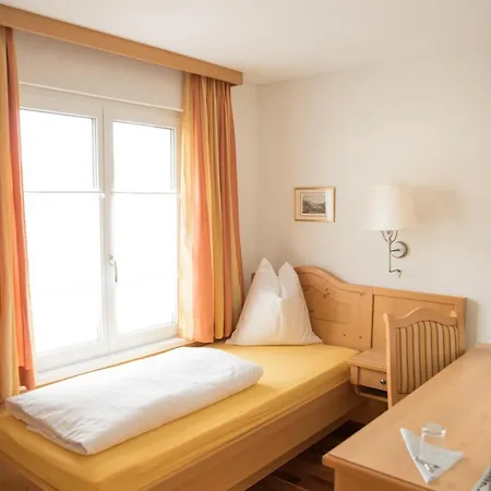 Landgasthof Engel 3* Gams